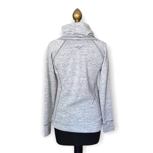 Kuhl Pullover Sweatshirt Cowl Neck Long Sleeve Light Grey Size Small - Picture 5 of 7